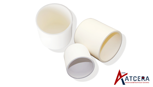 Welches Tiegelmaterial ist das Beste: Siliziumkarbid vs. Zirkonoxid und andere?